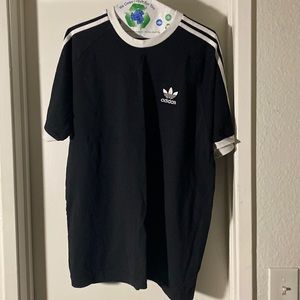 New never worn adidas shirt